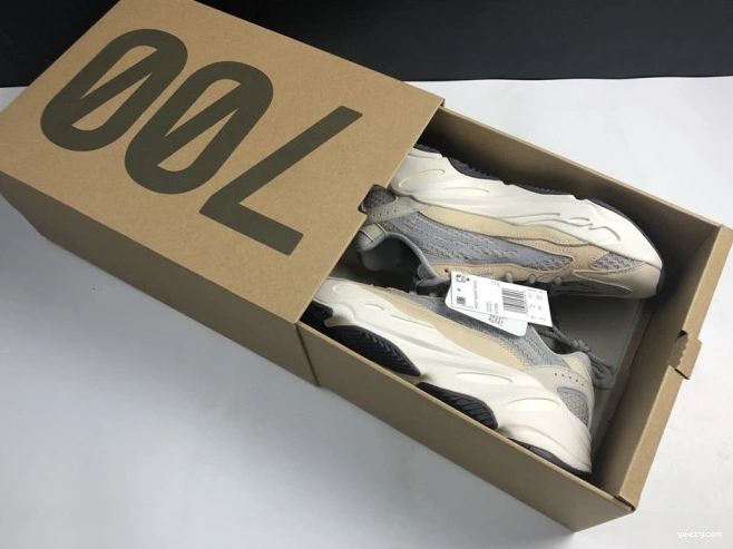 Cream 700 Cream V2 Adidas Yeezy GY7924 Boost 0727